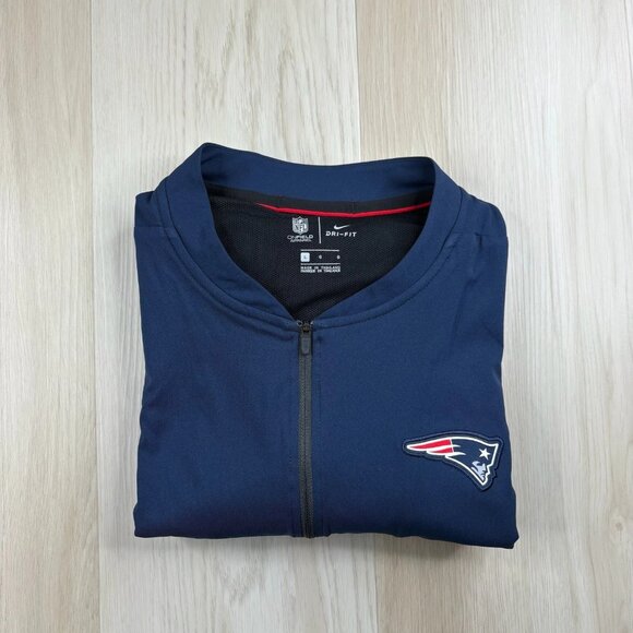 New England Patriots Nike Dri Fit Mens Navy Sideline Elite Hybrid Jacket Size L - Picture 1 of 14